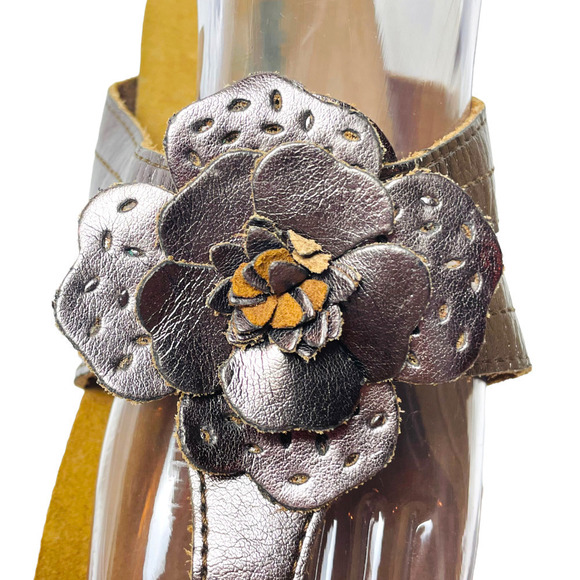 Bionatura Platinum Leather Flower Thong Comfort Sandal Women’s Sz EU 41 | US 10 - Picture 8 of 10